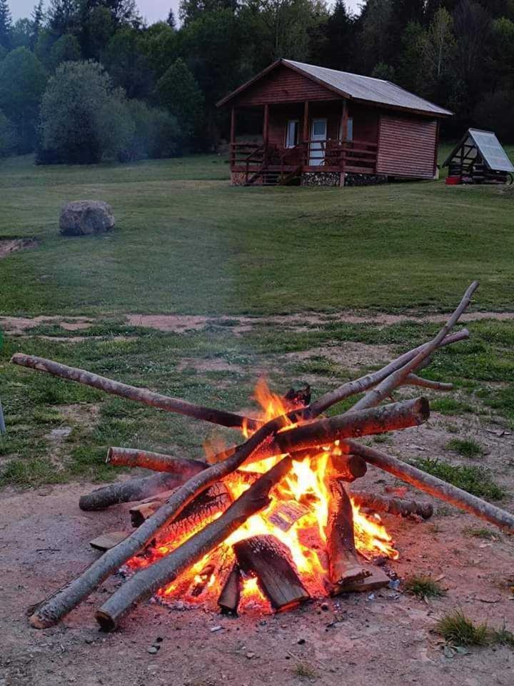 Cabane Areama Neagra Izvoru Mureşului Exteriér fotografie